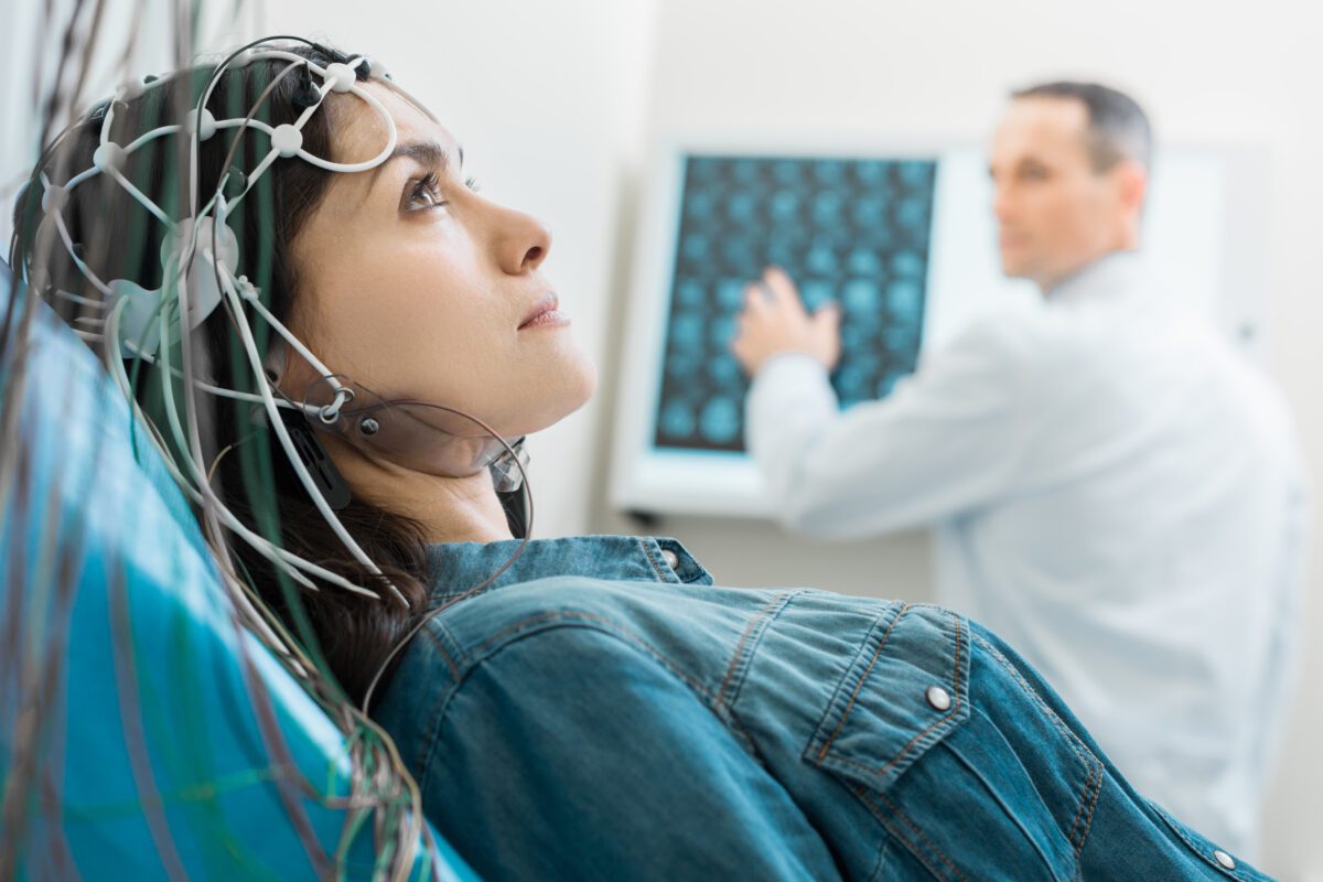 What Are The Differences Between EEG, PEMF, tDCS, TMS, and Binaural Beats? - Neopemf 7